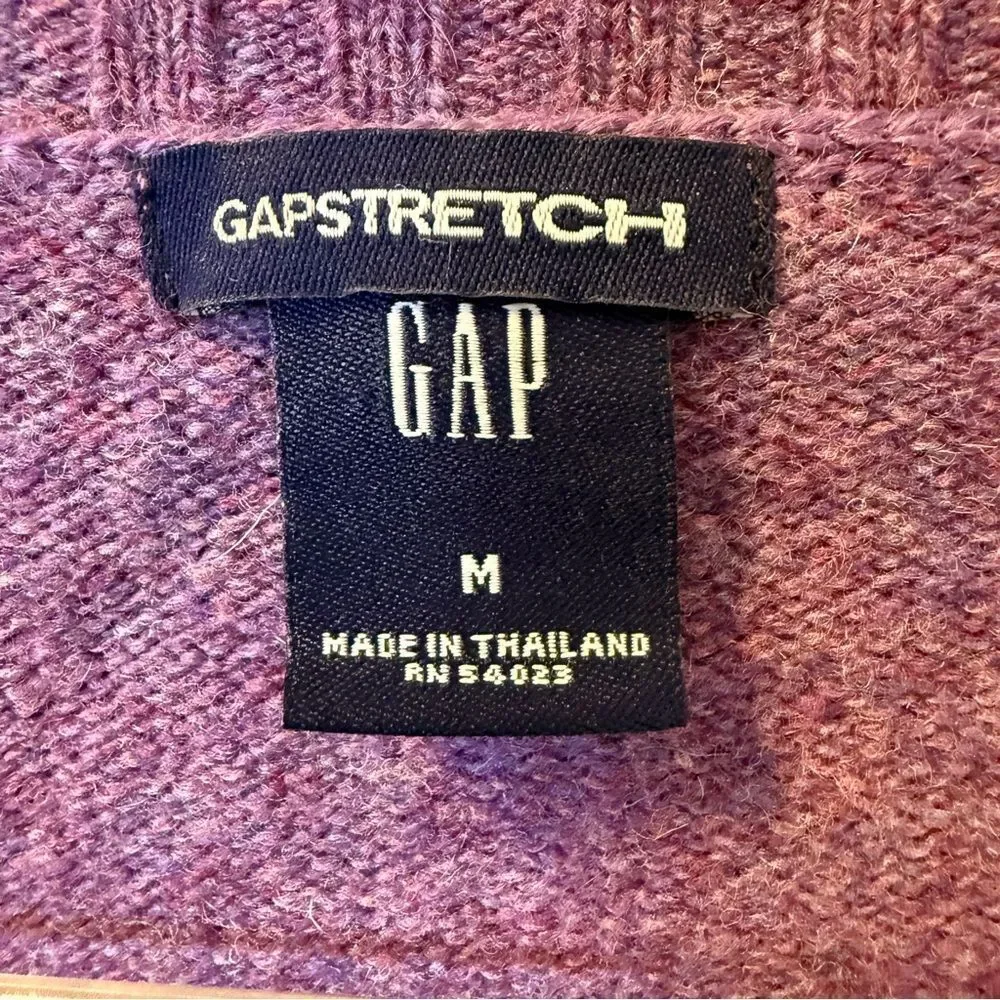 GAP Stretch Purple Lambswool V-Neck Sweater Women’s M - Picture 3 of 4